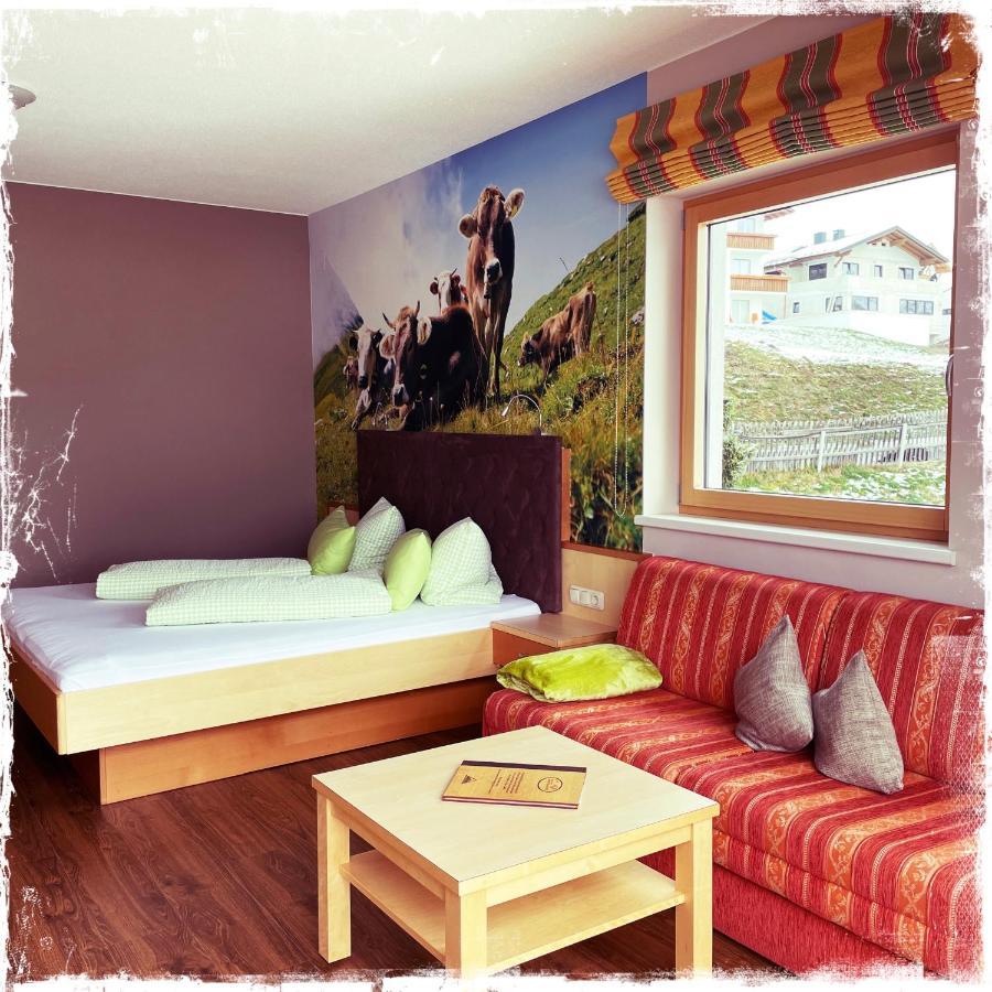 Hotel Garni Alpendiamant ฟิสส์ ภายนอก รูปภาพ
